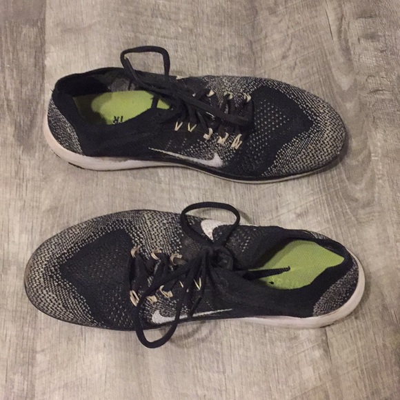 Nike Running shoes - Picture 4 of 4